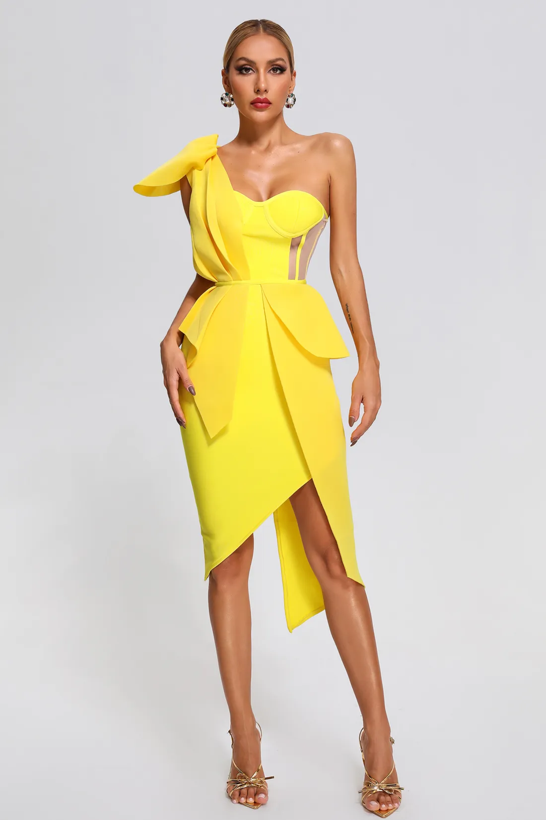ROCHII MIDI - ROCHIE MIDI PE UN UMAR ARIANA