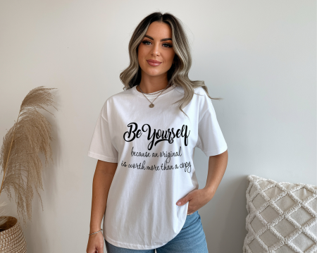 COLECTIA FASHIONISTA - Tricou din bumbac organic personalizat cu imagini print tematica la moda