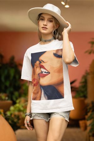 Tricouri pentru femei - Tricou oversized din bumbac organic Kiss