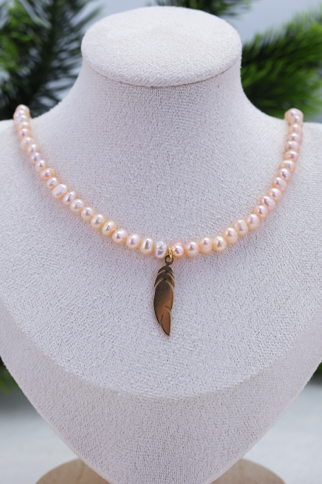 COLIER PERLE ROZ, FEATHER [2]