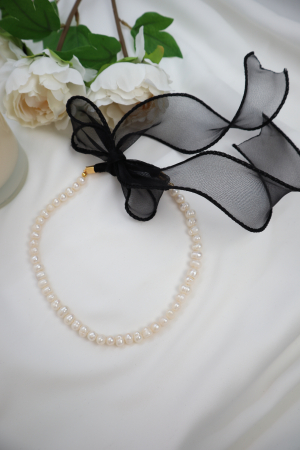 Coliere perle albe - Colier Cu Panglică