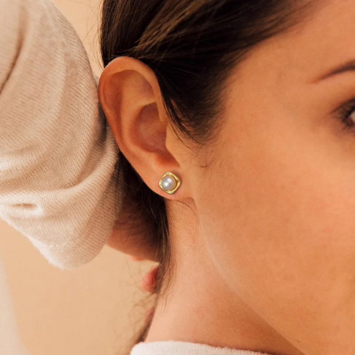 Cercei Adaline din argint placat cu aur 14k, perle de cultură si zirconiu [2]