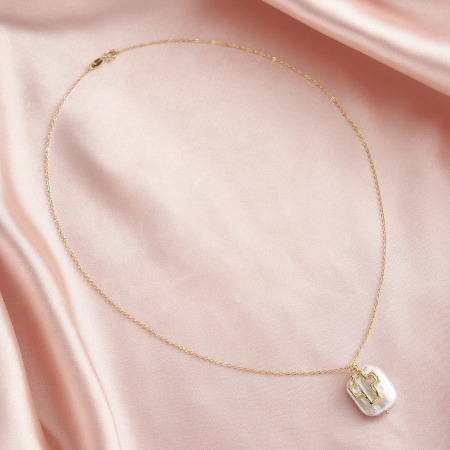 Colier din argint aurit cu perla baroc și cruce – eleganță și simbolism [3]