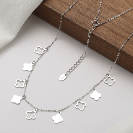 Colier din argint rodiat cu trifoi – design elegant și minimalist [3]