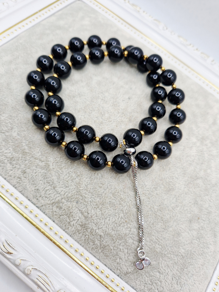 Un elegant colier realizat din Onix negru  de 10mm si inchizatoare reglabila care se potriveste unui catel de talie mare. Lungime 45cm, reglabila. [2]