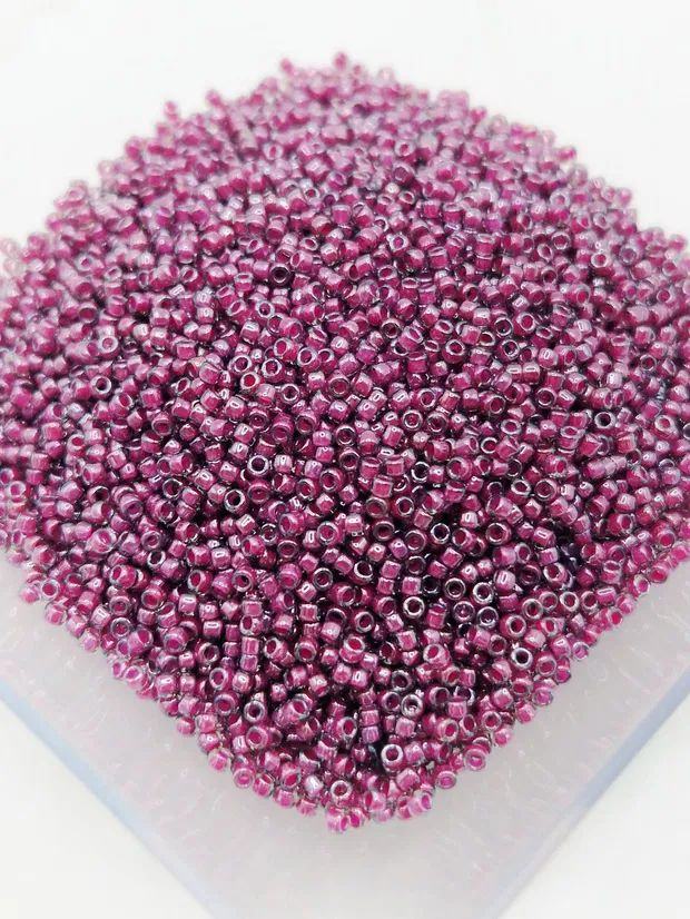 Toho 1.5mm, Color Grey Magenta Lined - 5g [1]