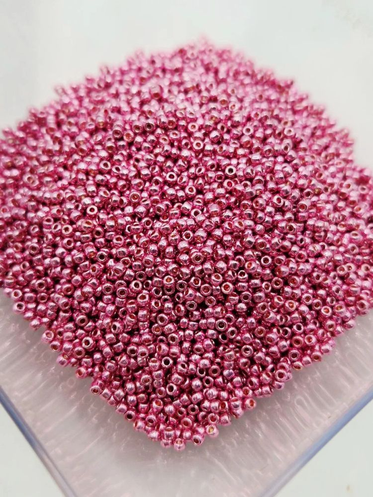 Toho 1.5mm, Perma Finish Galvanized Pink Lilac PF553- 5g [1]