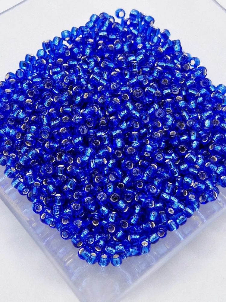 Toho 3mm, Silver Lined Sapphire - 10g [1]