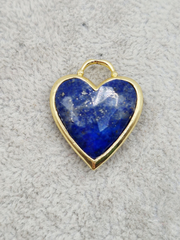 PANDANTIVE - Pandantiv inima in rama aurie din lapis lazuli