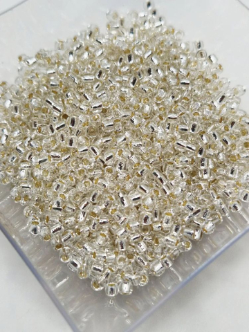 Toho 3mm - Toho 3mm, Silver Lined Crystal - 10g