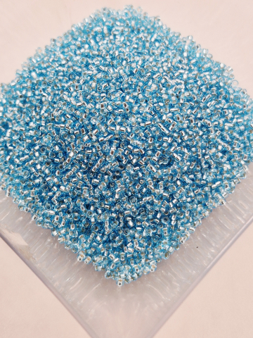Miyuki 15/0 - Miyuki 1.5mm, Aqua Silver Lined 0018- 5g ​​​​​​​Orificiu 0.7mm Aprox. 1347 bucăți