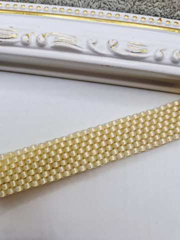 Bratara eleganta realizata din margele calitative, miyuki de 3mm, de culoare ivory. [1]