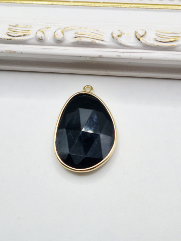 PANDANTIVE - Pandantiv petala onix in rama aurie