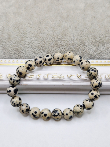 Bratara elastica realizata din jasp dalmatian. Lungime 18cm. ​​​​​​​Sfera 8mm. [2]