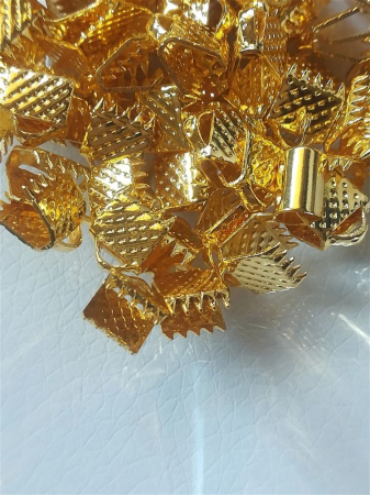 Aliaj auriu - Capăt șnur, panglică, auriu, 8x6mm - 1 buc