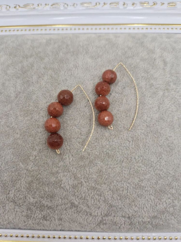 Cercei - Cercei realizați din sfere de Goldstone (piatra soarelui) și sârmă de cupru placat cu aur 14k.