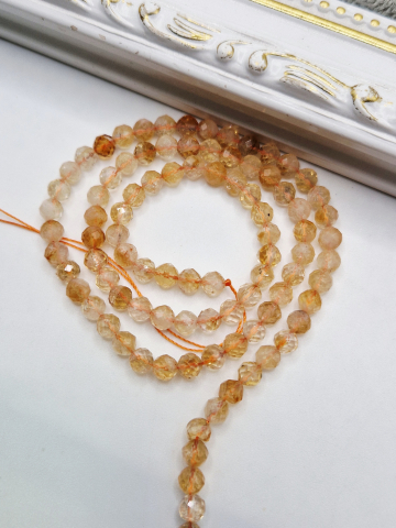 PIETRE SEMIPRETIOASE - Citrin fatetat 4mm