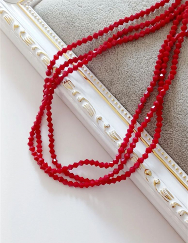 Cristale biconice - Cristale biconice, roșu opac, 4mm - 1 buc