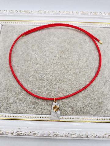 Lucky Rope, Colier magnetic rosu [1]