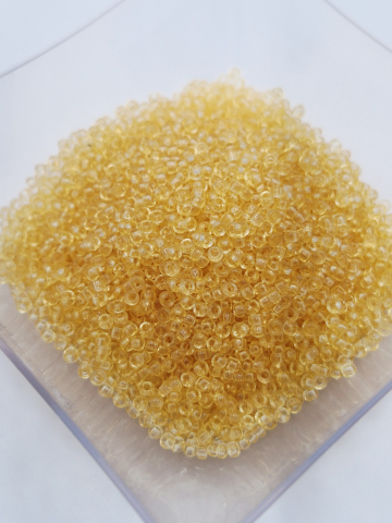 Miyuki 11/0 - Miyuki 2mm, Light Honey, 132L, 5g