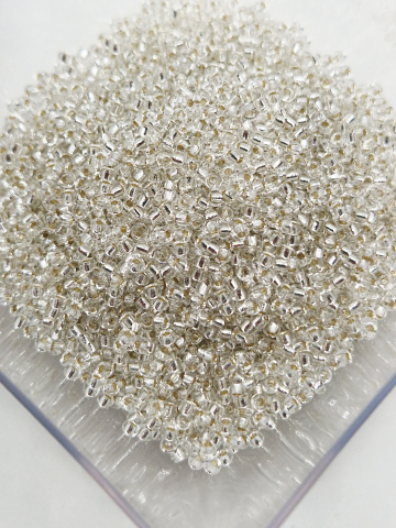 Miyuki 11/0 - Miyuki 2mm, Silver Lined Crystal 0001 - 5g
