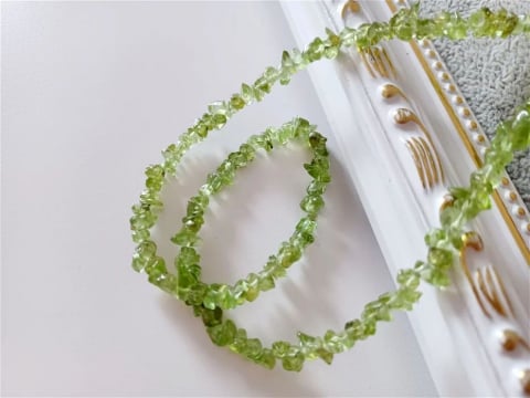 Chipsuri - Peridot chips mic, 26cm, cod chips28 - 1 șirag