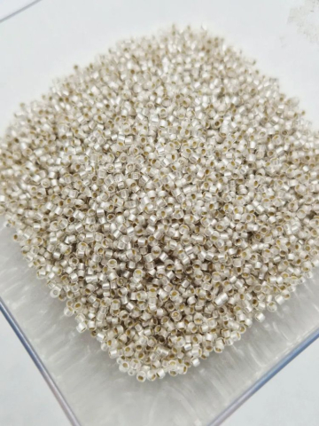Toho 1,5mm - Toho 1.5mm, Silver Lined Frosted Crystal PF21F - 5 g