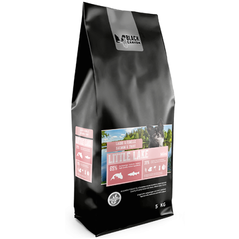 HRANA USCATA - Black Canyon Dog Little Lake Salmon and Trout 5kg (Somon si Pastrav)