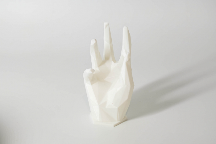 Suport accesorii in forma de mana [1]