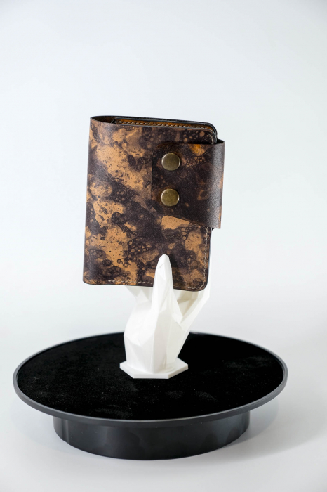 Suport accesorii in forma de mana [3]