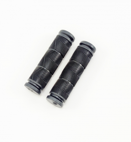 Accesorii-Design-Ornament - Set 2 mansoane biciclete KRIS MTB Grot 0123, 120mm, PVC, culoare negru