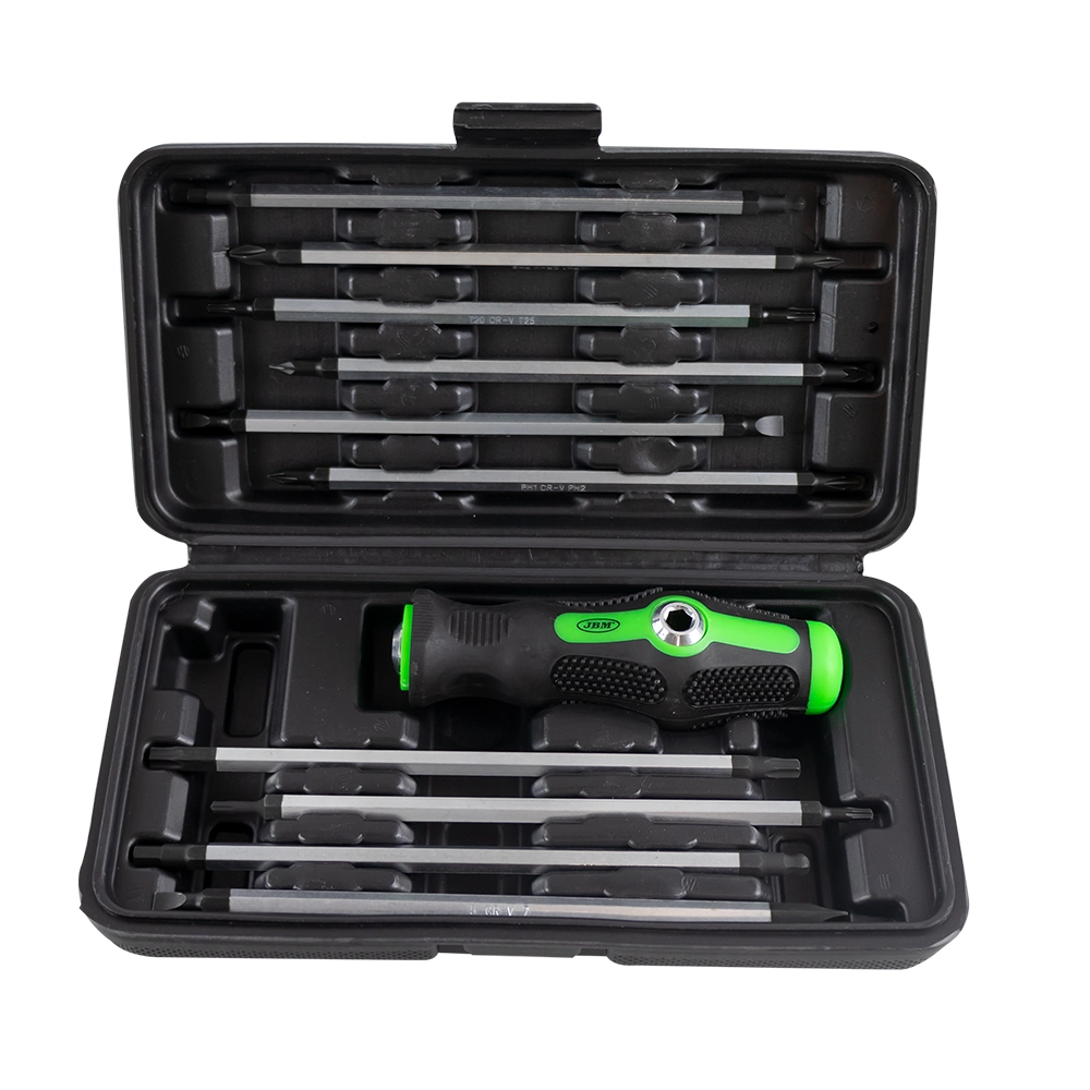 ACCESORII AUTO - TRUSA DE 11 SURUBELNITE CU MANERE JBM