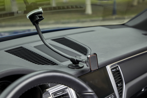 SUPORT TELEFON MAGNETIC AUTO CU FIXARE PE PARBRIZ CU VENTUZA [7]