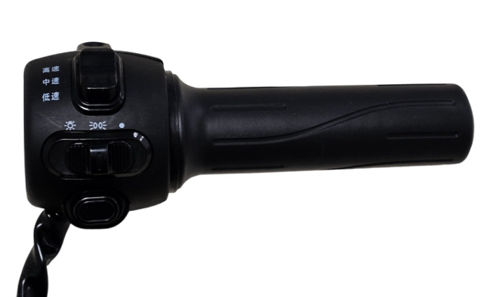 Acceleratie + comenzi lumini scuter electric [3]