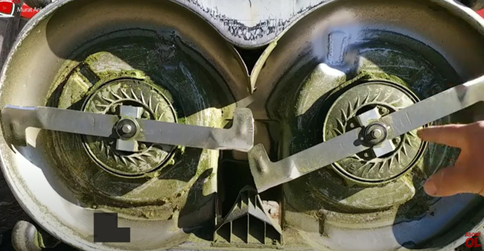 Cutit masina de tuns gazon Castel Garden TC102 (stanga) [2]