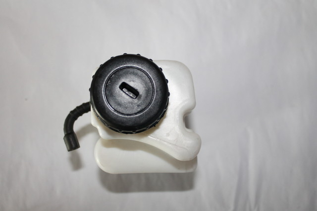 Rezervor benzina drujba compatibil Stihl MS 170, MS 180, 017, 018 [3]