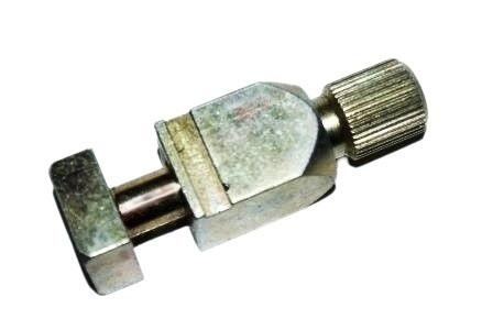 Service reparatii drujbe motocoasa  - Menghina pentru lant (reglabila)