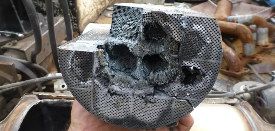 Curățare DPF vs înlocuire – când faci ce și cât costă