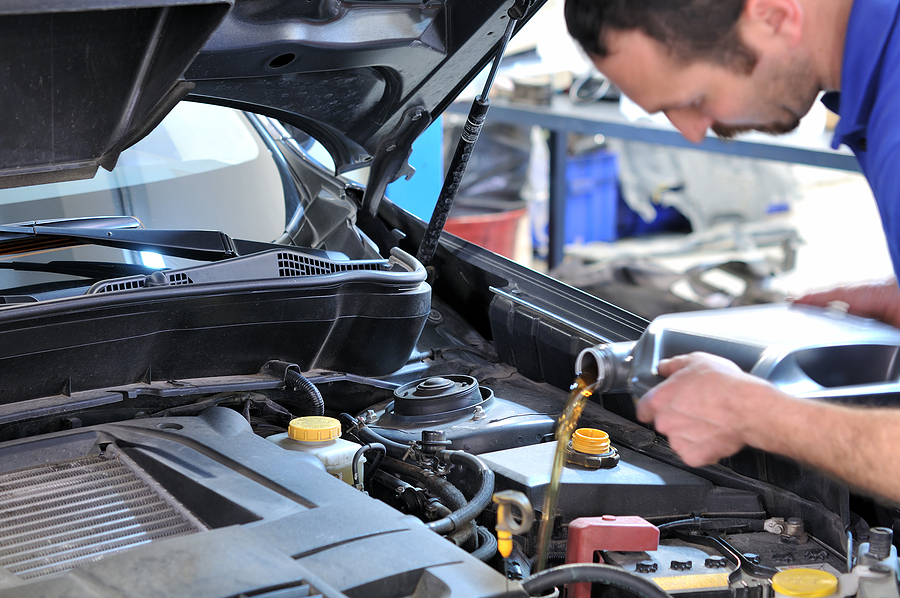 Reparații auto pe care le poți face singur acasă – economisește timp și bani
