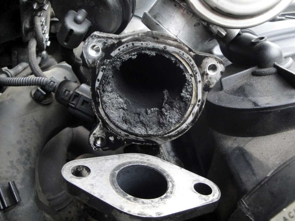 Supapa EGR – simptome defect, curățare sau înlocuire
