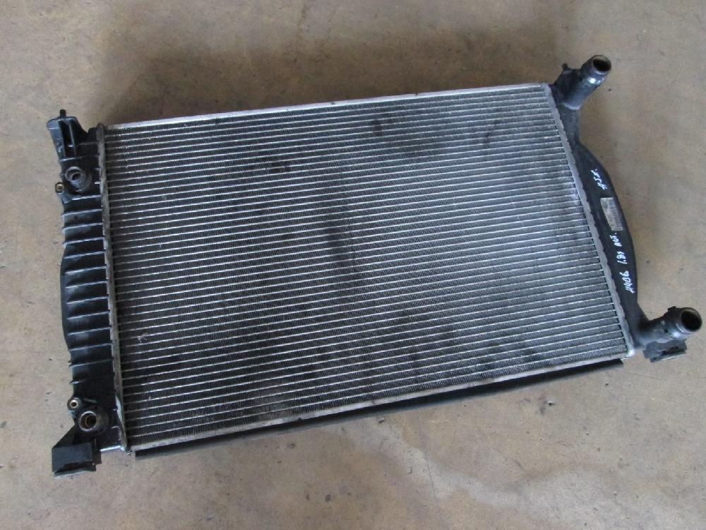 Radiator Apă Audi A4 – Ghid pentru B6, B7 și B8: Motorizări, Variante, Prețuri