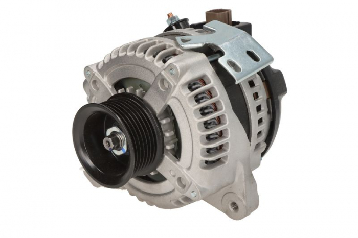 Alternator (12V, 100A) potrivit TOYOTA AVENSIS VERSO, PREVIA II, RAV 4 II 2.0 2.4 02.00-11.09