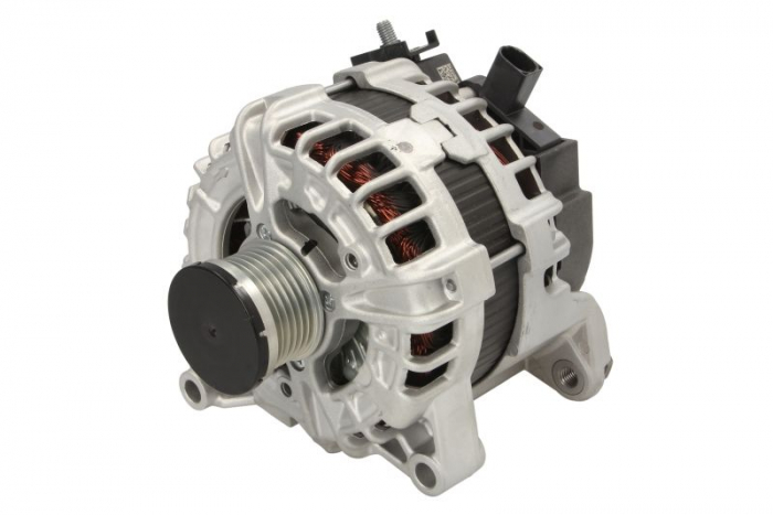 Alternator (12V, 210A) potrivit BMW 1 (F20), 1 (F21), 2 (F22, F87), 2 (F23), 3 (F30, F80), 3 (F31), 3 GRAN TURISMO (F34), 4 (F32, F82), 4 (F33, F83), 4 GRAN COUPE (F36), 5 (F10) 1.6-3.0 10.10-