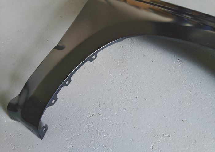 Aripa Dreapta (4x4 numai) potrivit TOYOTA HILUX VI 06.97-06.05 Resigilat