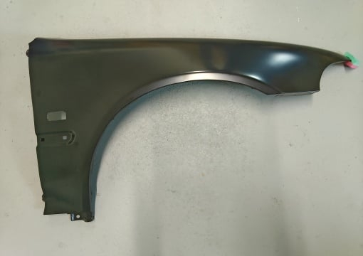 Aripa Stanga (cu locas semnalizator) potrivit MITSUBISHI L200   TRITON 11.05-09.15 Resigilat