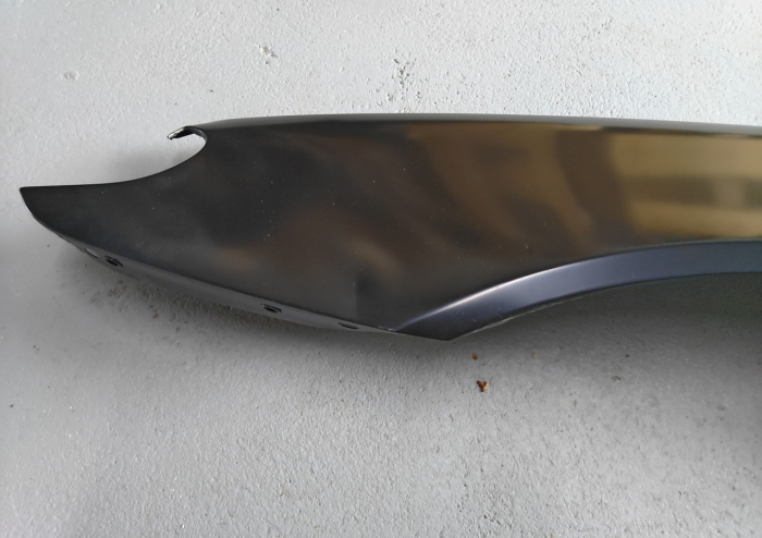 Aripa Stanga potrivit VOLVO S80 II, V70 III 03.06-05.13 Resigilat