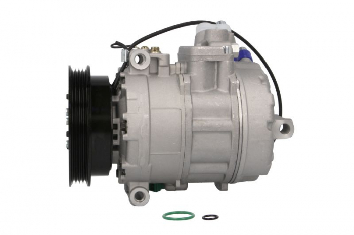Compresor climatizare potrivit AUDI A4 B5, A4 B6, A6 C5; SKODA SUPERB I; VW PASSAT B5, PASSAT B5.5 1.6-2.3 11.94-03.08