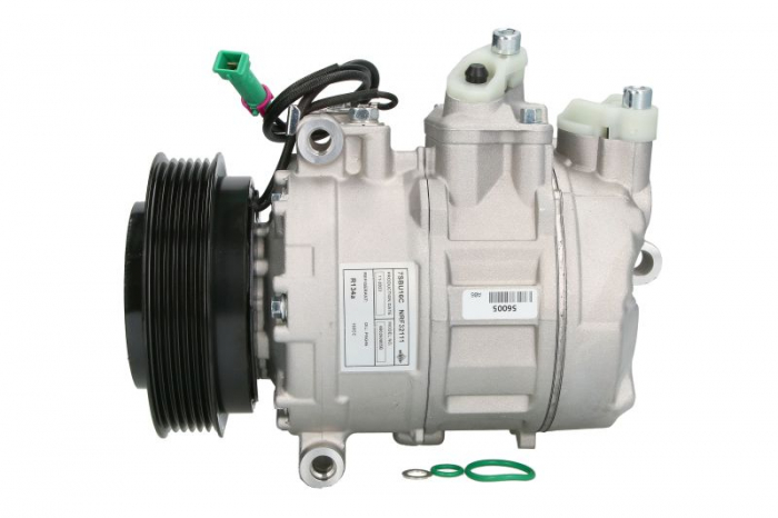 Compresor climatizare potrivit AUDI A4 B5, A6 C4, A6 C5, A8 D2, ALLROAD C5; SKODA SUPERB I; VW PASSAT B5, PASSAT B5.5 2.4-6.0 03.94-03.08