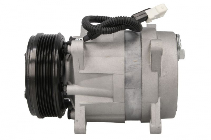 Compresor climatizare potrivit CITROEN C5 I, C5 II, XANTIA, XANTIA KOMBI; PEUGEOT 406 1.9D-2.2D 05.93-08.08