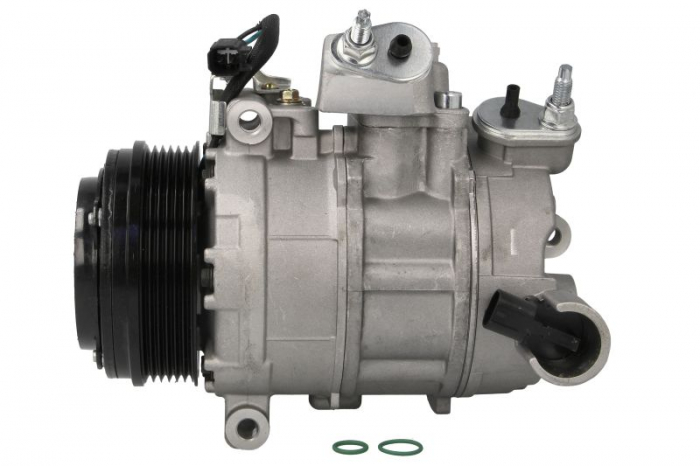 Compresor climatizare potrivit FORD C-MAX II, FOCUS III, FOCUS III HATCHBACK, FOCUS III KOMBI, KUGA II, TOURNEO CONNECT V408 NADWOZIE WIELKO, TRANSIT CONNECT 1.5D 1.6D 09.13-